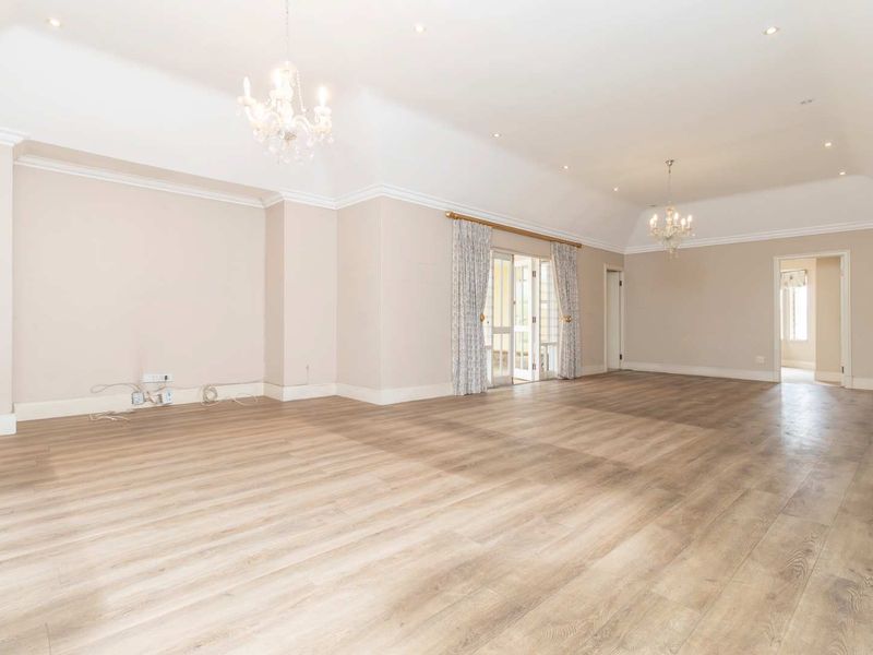 Luxurious Retirement Living in Waterfall Hills Mature Lifestyle Estate - Photo 3