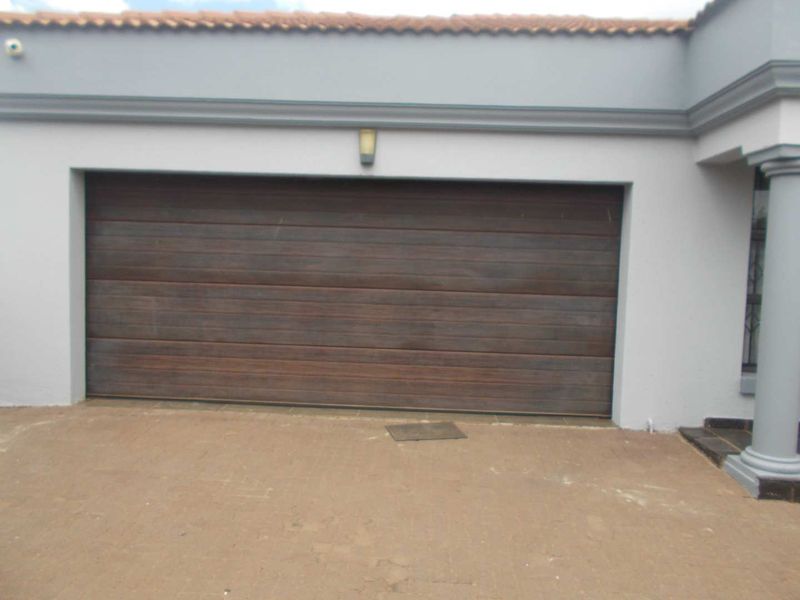 Immaculate property looking for a new owner. - Photo 8