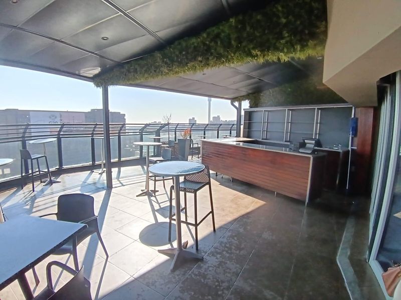 The Parktonian all suite 1 bedroom unit - Photo 10