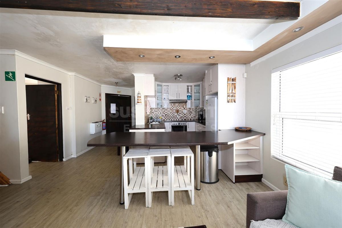 Perfect Holiday Home or Lucrative Investment Property! - Photo 5