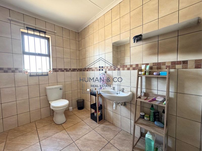 Modern Block of Flats near industrial area - Photo 10