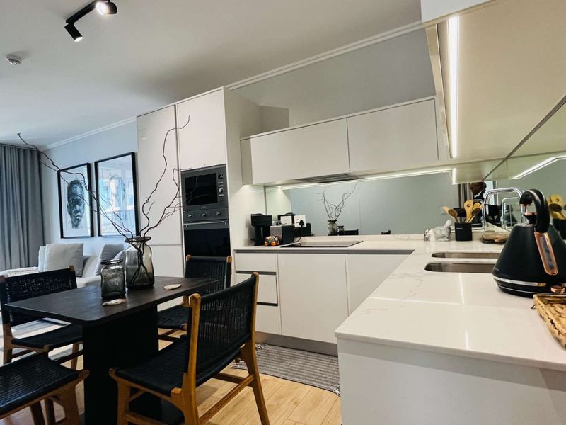 Luxurious fully furnished 2 bedroom apartment for rent at Ellipse - Photo 10