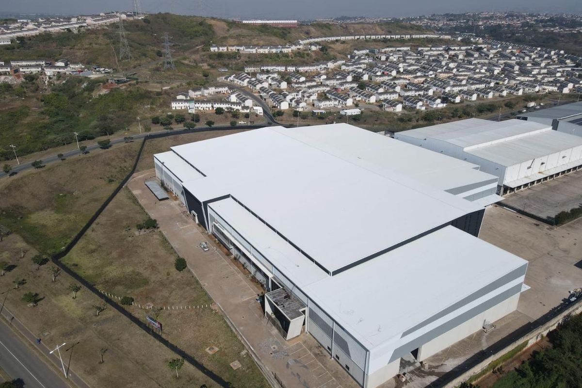 Hendra - Prime 23 000m2 Warehouse to Let – Cornubia - Photo 4