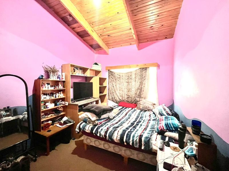 1000Sq erf with a classic home for sale! - Photo 10