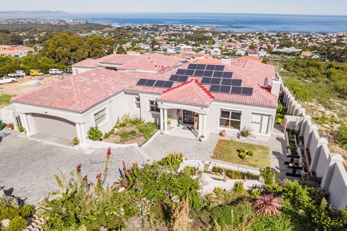 Breathtaking views, timeless elegance and Peaceful atmosphere - Photo 2