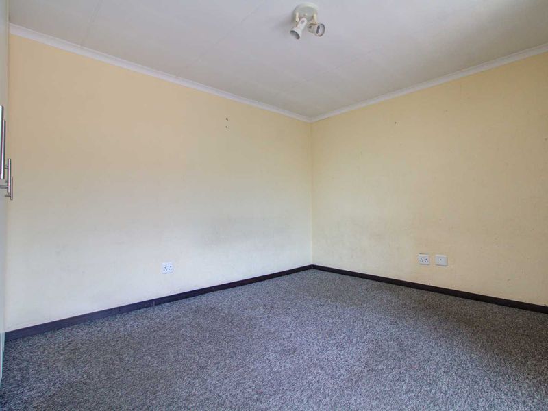 This is going to sell quick! - Photo 8