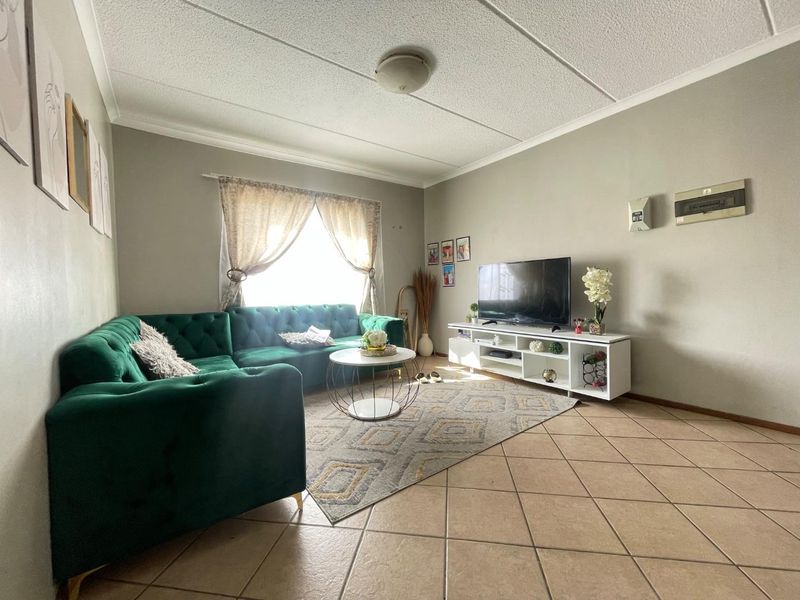 1st Floor Bargain - Photo 7