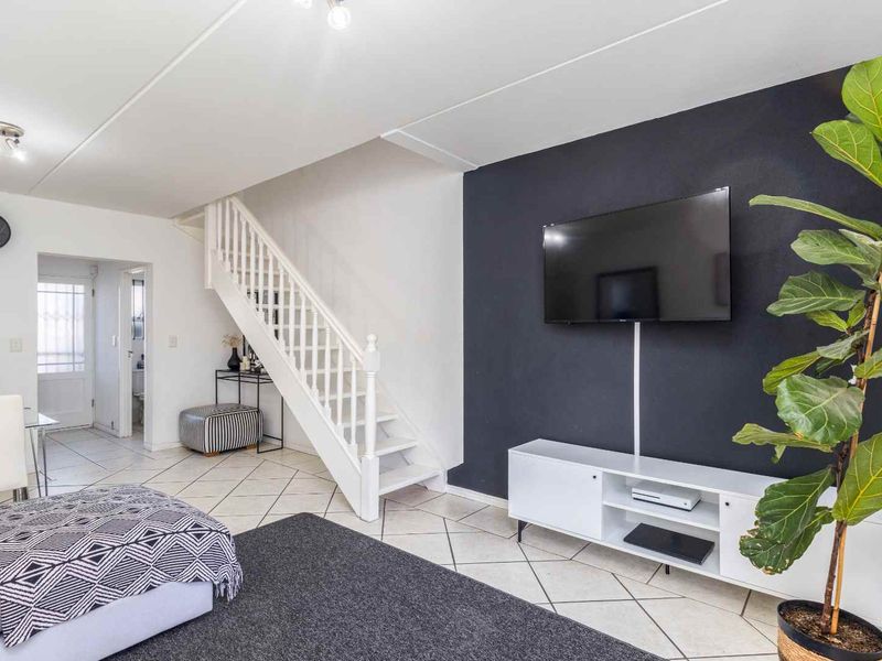 2 Bedroom Duplex Supreme - Photo 10