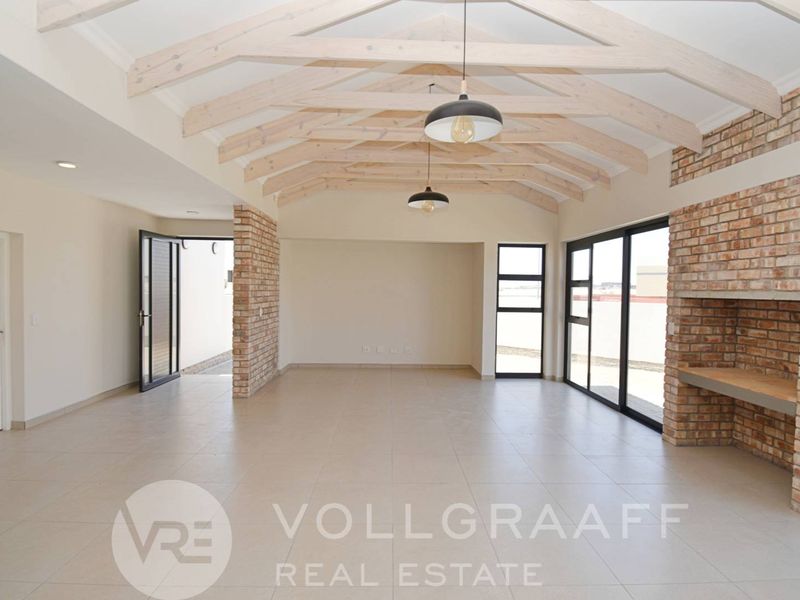 3-Bedroom Home in Kramersdorf - Photo 2