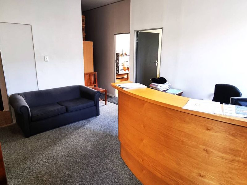 First Floor Office in Westlake Square - Photo 9