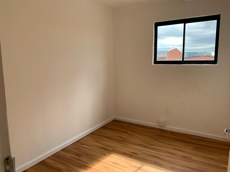 Refurbished Offices with Parking in Central Blackheath - Photo 9