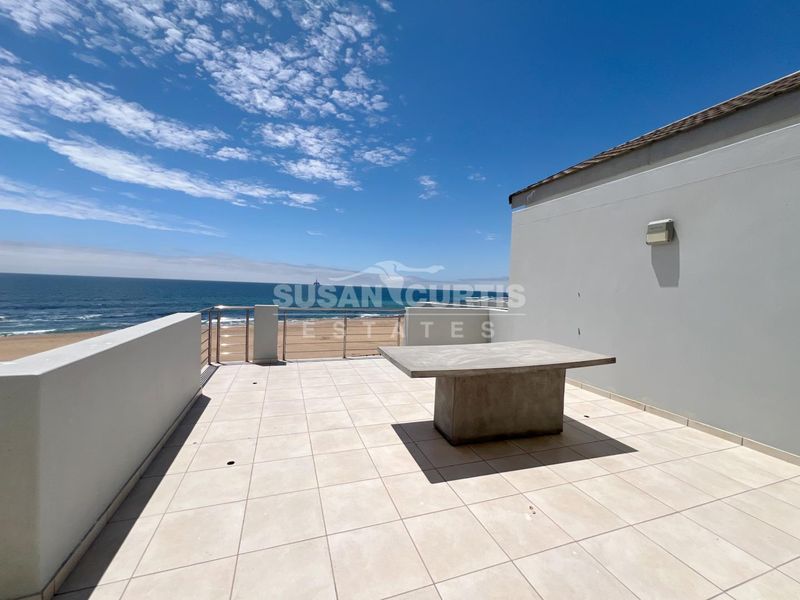 BEACHFRONT HOME - Photo 3