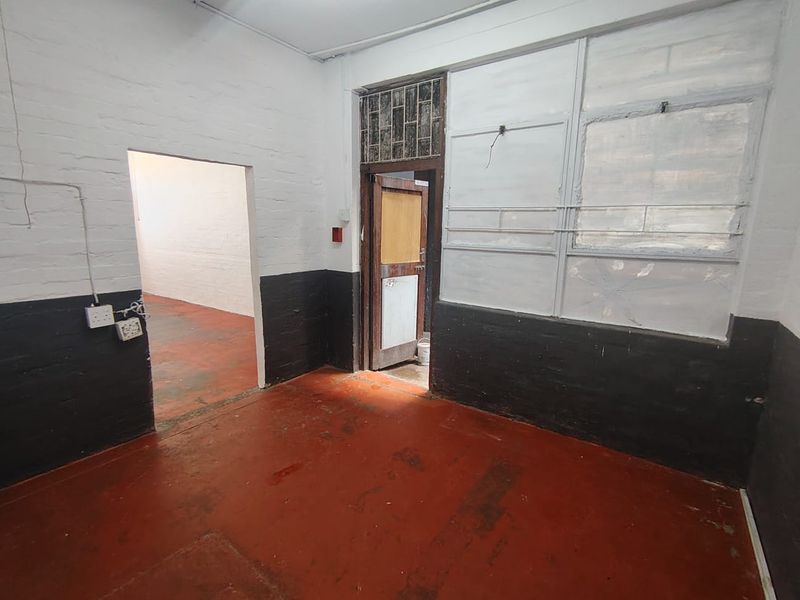 Micro Units Available for Lease in Morningside - Photo 3