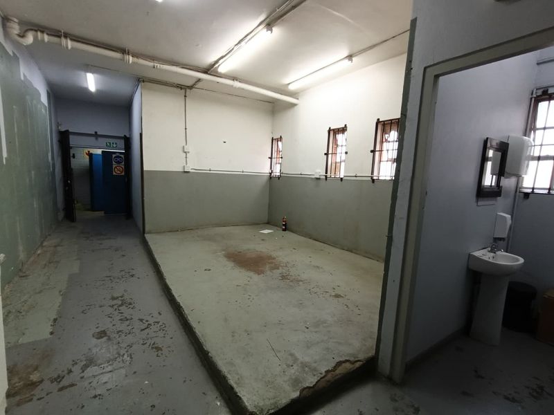 UNIT TO LET | PRIME UNIT – SHEPSTONE ROAD - Photo 10