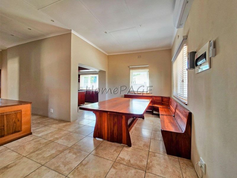Omaruru:  Very neat 4 Bedr Home close to Town Centre is for Sale - Photo 5