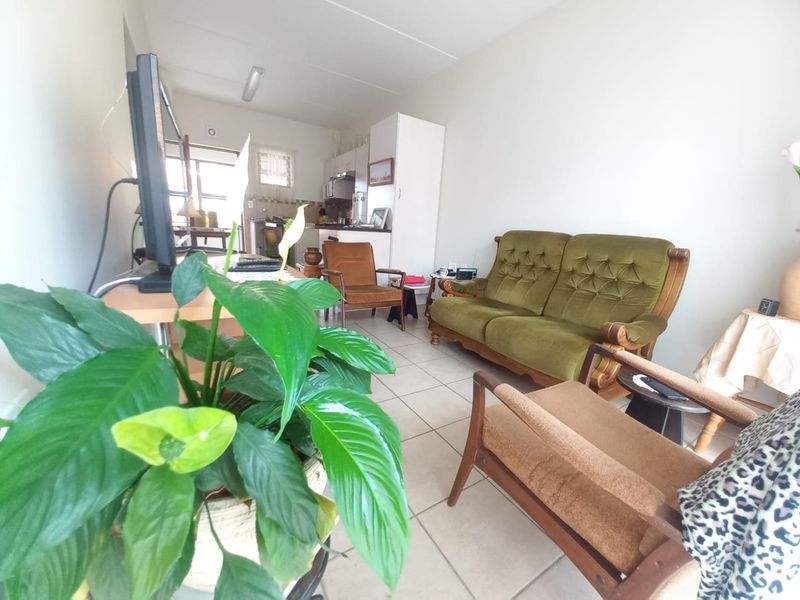 1 BEDROOMED RETIREMENT APARTMENT FOR SALE IN BRENTWOOD PARK - Photo 7