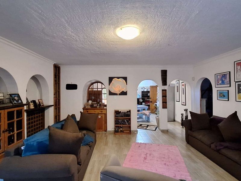 3 Bedroom Duplex in Blackheath - Photo 4