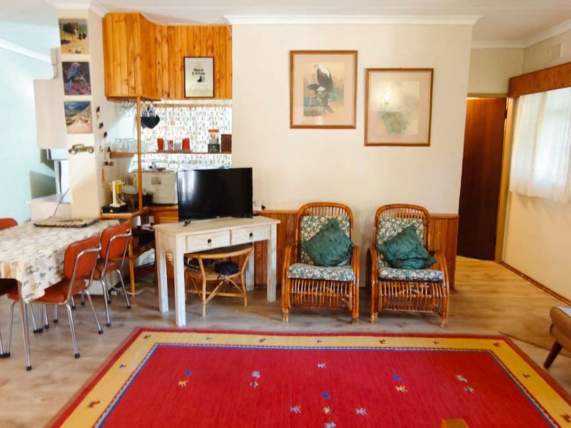 Charming Holiday or Retirement Property on Spacious 769m2 Stand - Photo 4