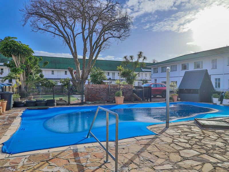 Charming Studio Apartment in Secure Plumberry Square – Plumstead, Cape Town - Photo 6