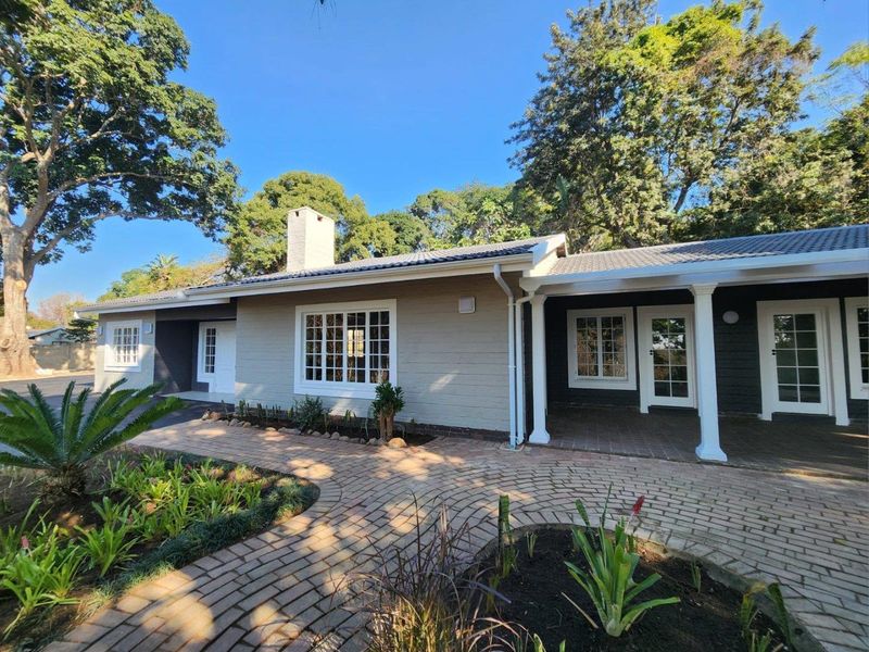 Fully Renovated, Modern Home in Exclusive Complex of only 3 Units, in the Heart of Kloof! - Photo 3