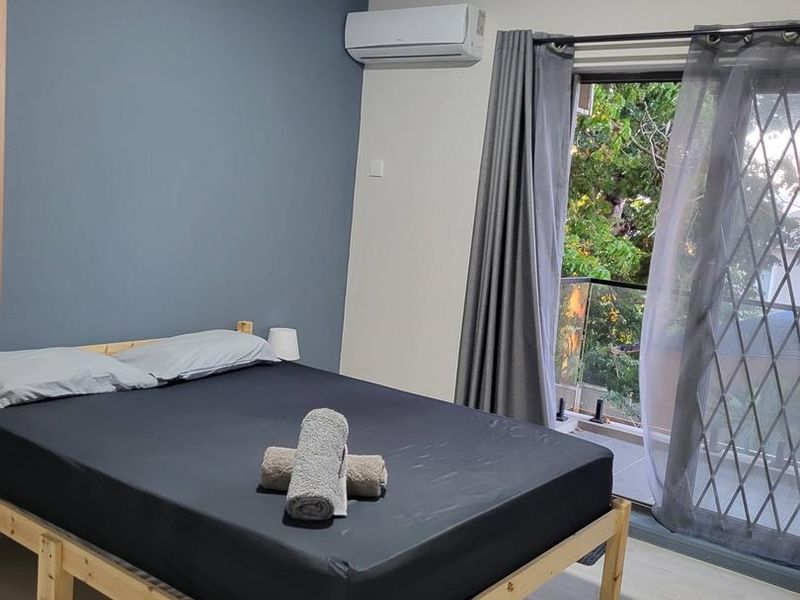 RS 5.8 MILLION | Turnkey Investment – Brand-New 1-Bedroom in Flic en Flac - Photo 3