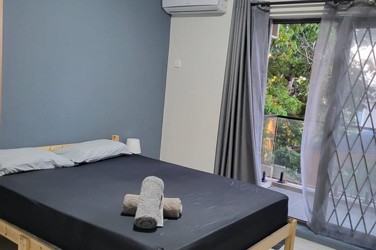 RS 5.8 MILLION | Turnkey Investment – Brand-New 1-Bedroom in Flic en Flac - Photo 3