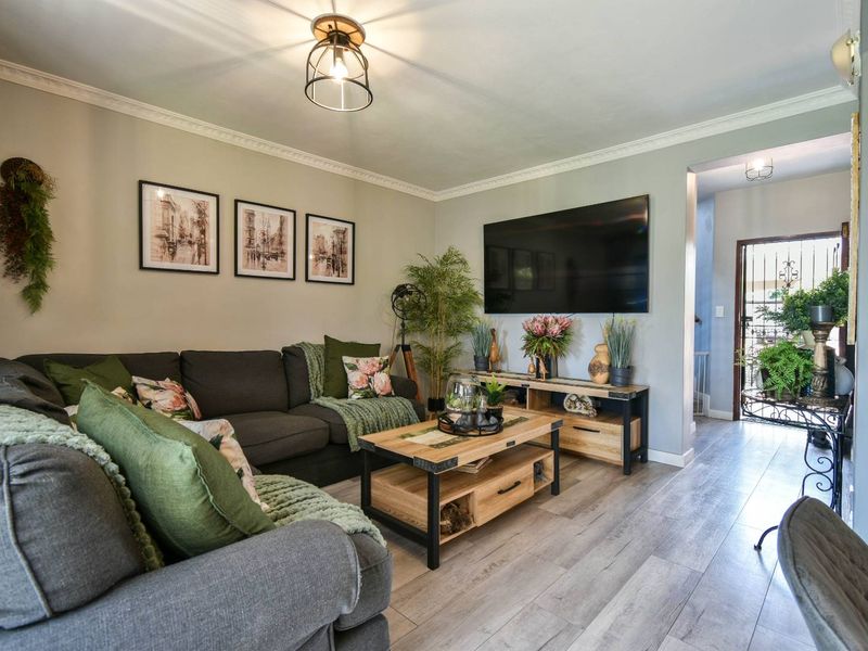 The Bunny Hollow. - Photo 8