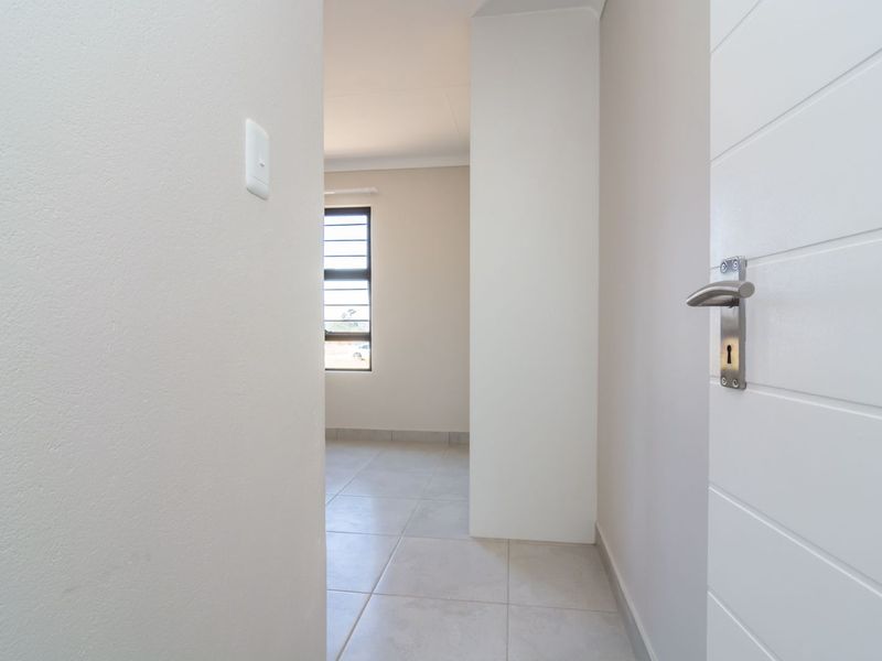 Introducing Your Dream Home in Kya Sands: Tailor-Made Elegance - Photo 7