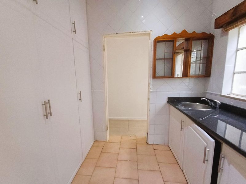 FOR RENT  |  Hillcrest  |  1 Bedroom Garden Bachelor Cottage - Photo 8