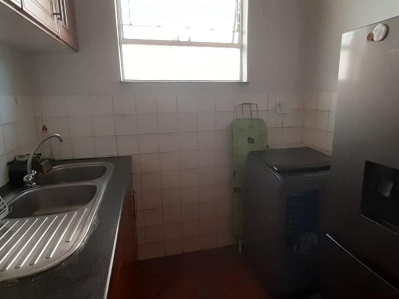 Charming 1-Bedroom Garden Flat in Fields Hill - Available 1 August, No Pets - Photo 4