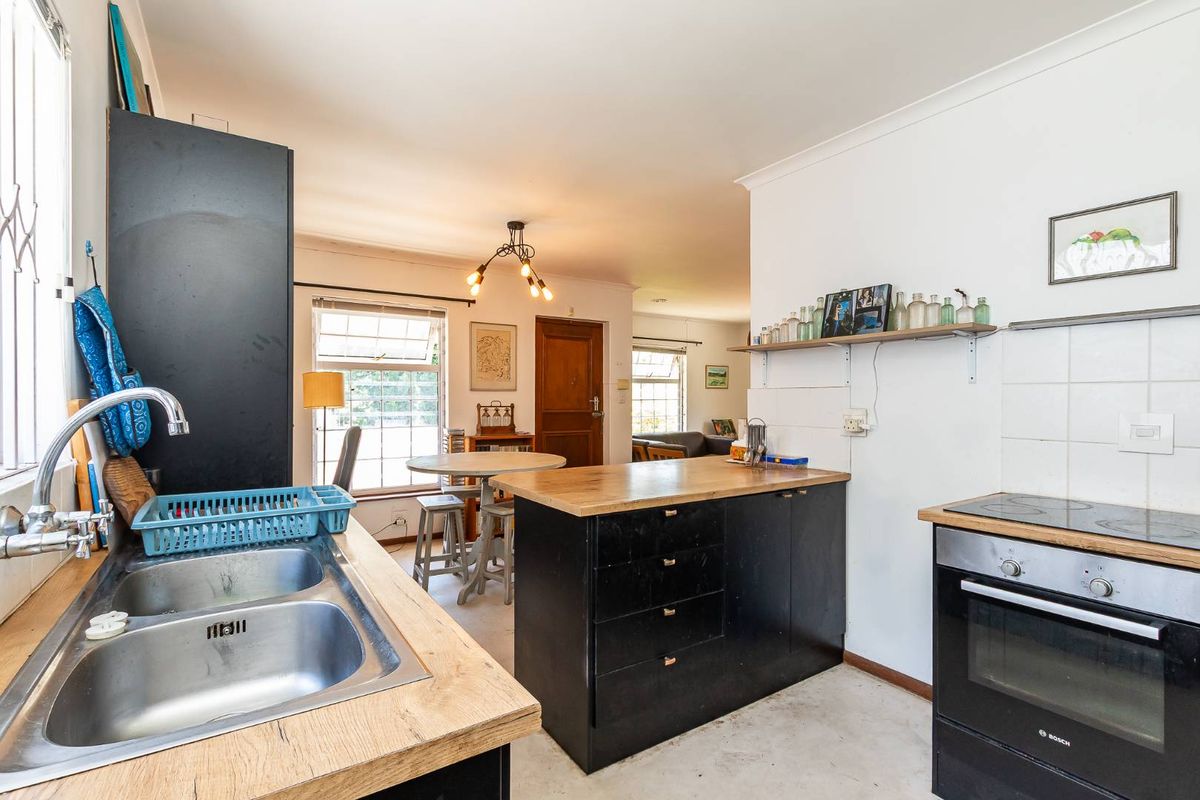 A Hidden Gem in Sought-After Lakeside Village - Photo 5