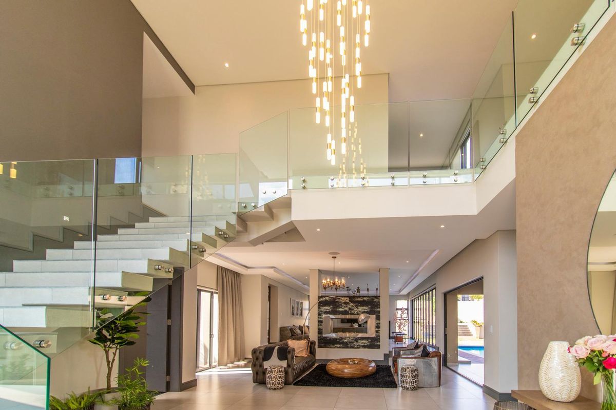 Stunning Home For Sale In Waterfall Country Estate - Photo 2