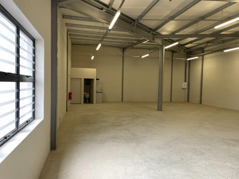VARIETY of Light Industrial Units in Milnerton - Photo 8