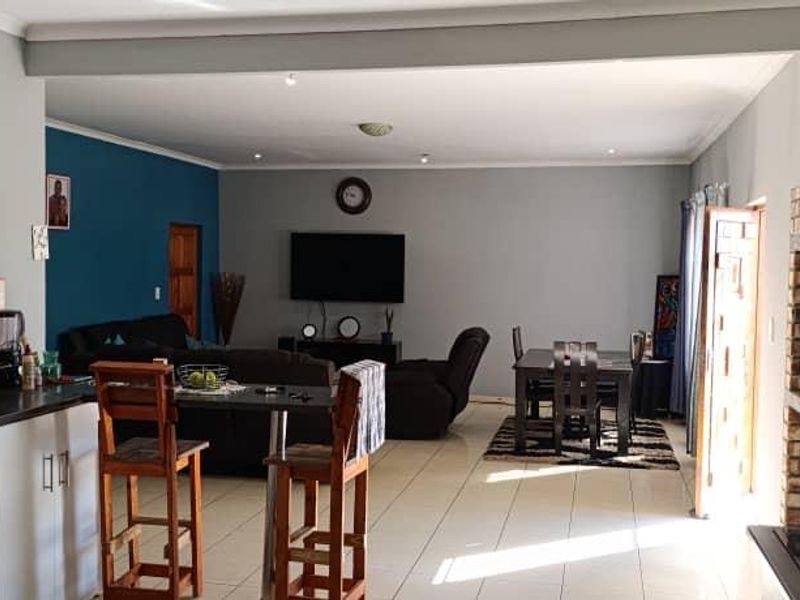 3 Bedrooms House for sale in Narraville, Walvis Bay - Photo 3