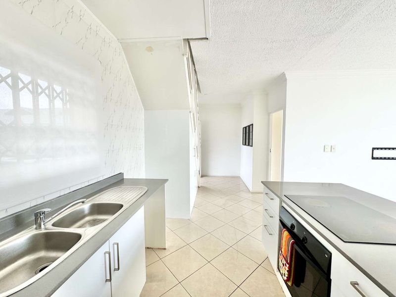 Hendra Estates - Stunning 3 Bedroom Apartment For Rent In Prime Umhlanga Ridge - Photo 3