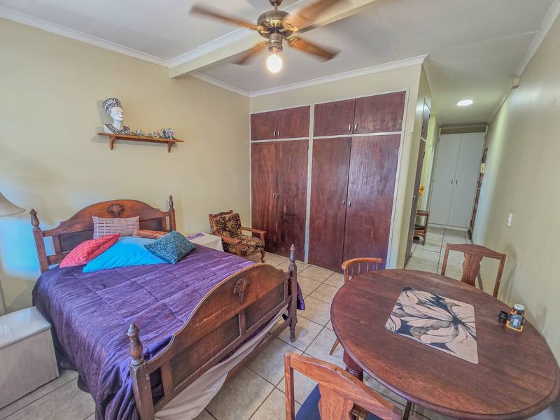1.5 Bedroom Apartment Available in Waverley - Photo 2