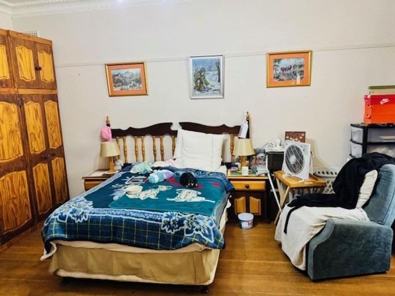 High-Yield Living: A Solid Forest Hill Home With Dual Income Streams - Photo 7