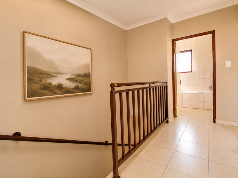 Light-Filled 3-Bedroom Duplex in Heart of Radiokop – Don’t Miss Out! - Photo 9