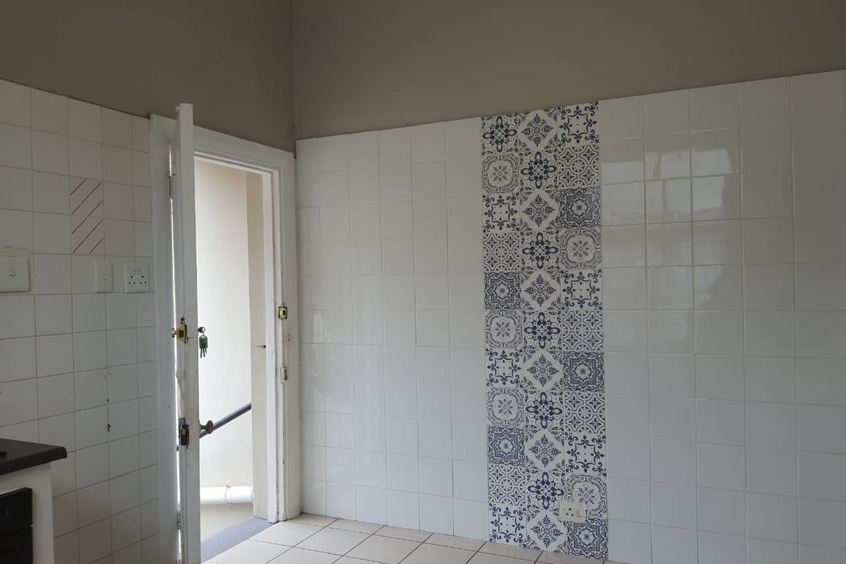 Ground Floor Maisonette in Essenwood - Photo 4