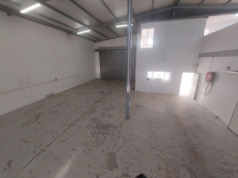 For Sale Prosperita - Freestanding warehouse - Photo 7