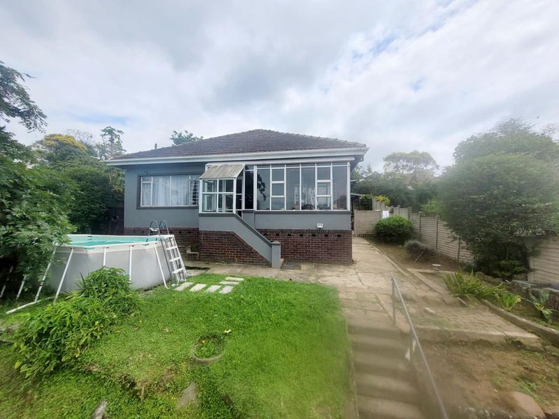 Stunning Family Home in the Heart of Bellair - Photo 1