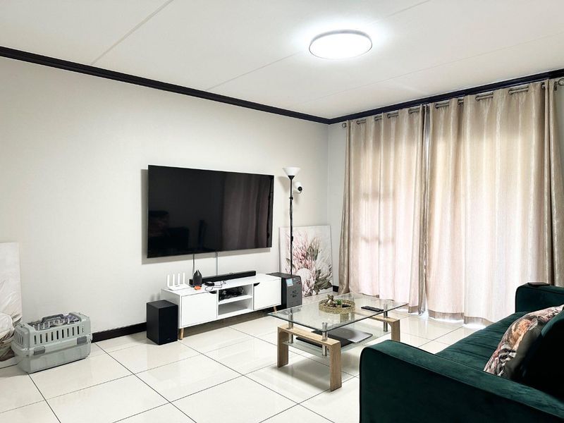 2bedrooms furnished apartment for rent - Photo 2