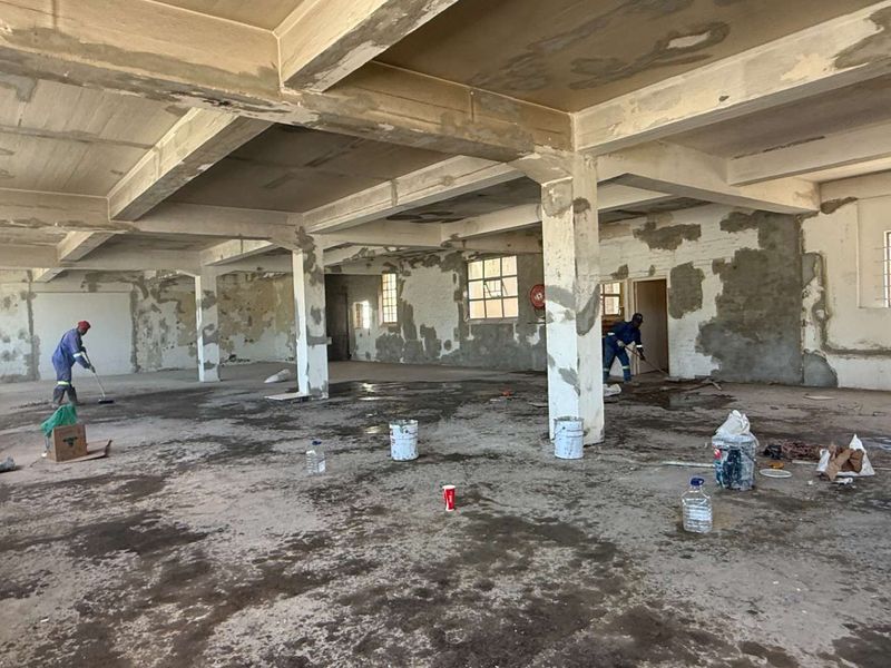 500m2 of first floor space ideal for cross fit gym - Photo 8