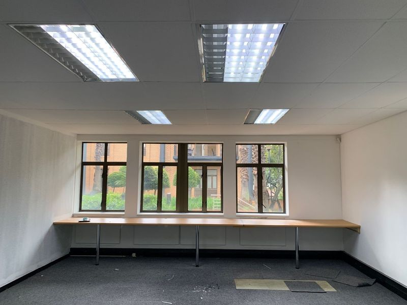 671m2 Morningside Sandton Office To Let - Photo 3
