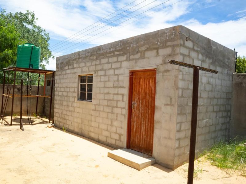 House or business property - Photo 7