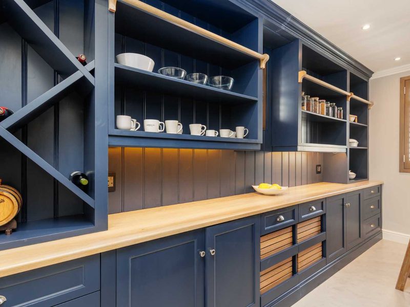 An Exceptional Winelands Home Offering Refined Country Living in Fransche Hoek Estate - Photo 10