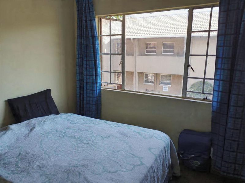 2 Bedroom first floor unit in Ravenswood close to Martin Primary school - Photo 7