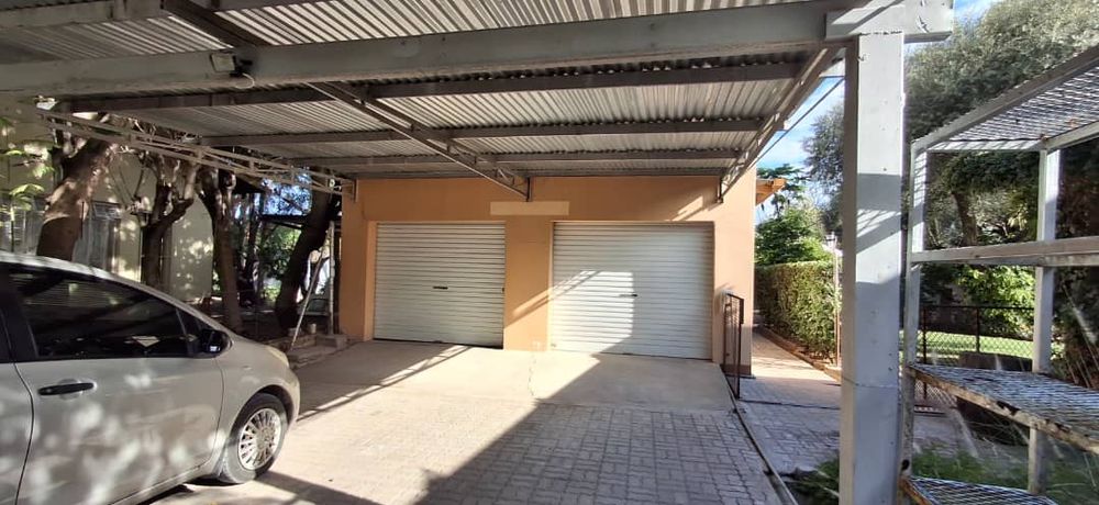 Double Garage