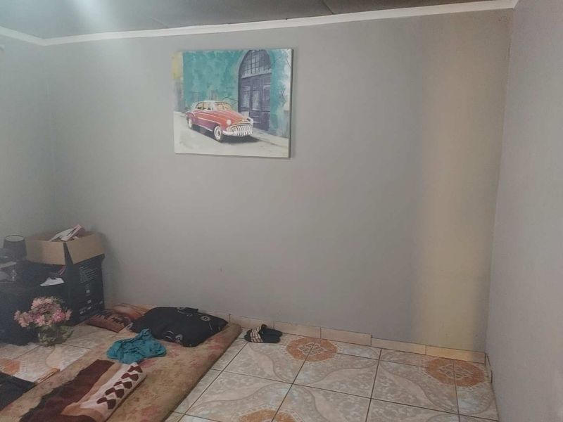 House for sale in Vosloorus EXT. 28 - Photo 9