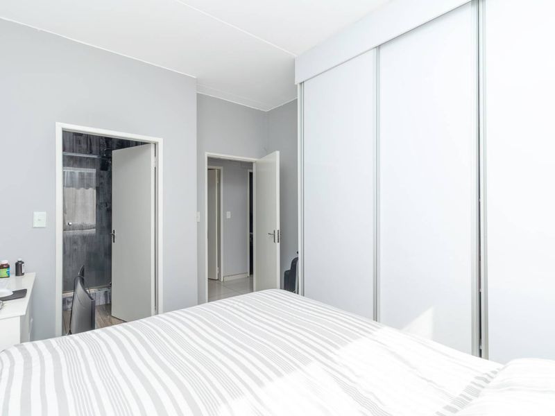 YOUR NEXT CHAPTER AWAITS YOU. - Photo 7